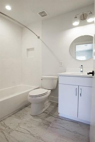 99 Peachtree Memorial Drive C2, Atlanta, GA 30309