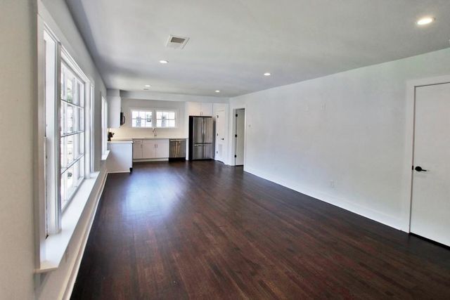 99 Peachtree Memorial Drive C2, Atlanta, GA 30309