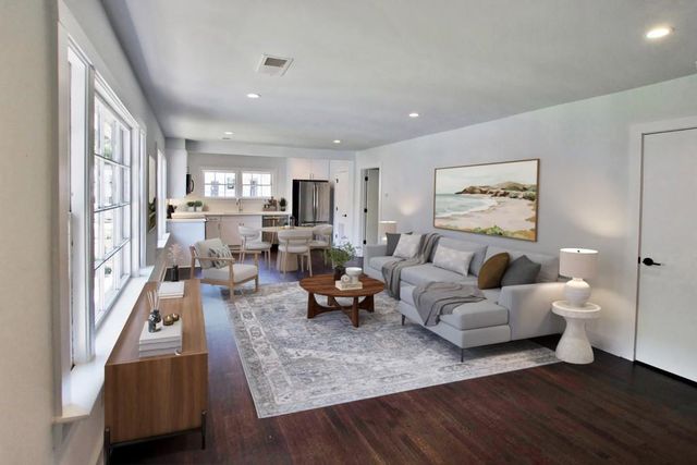 99 Peachtree Memorial Drive C2, Atlanta, GA 30309