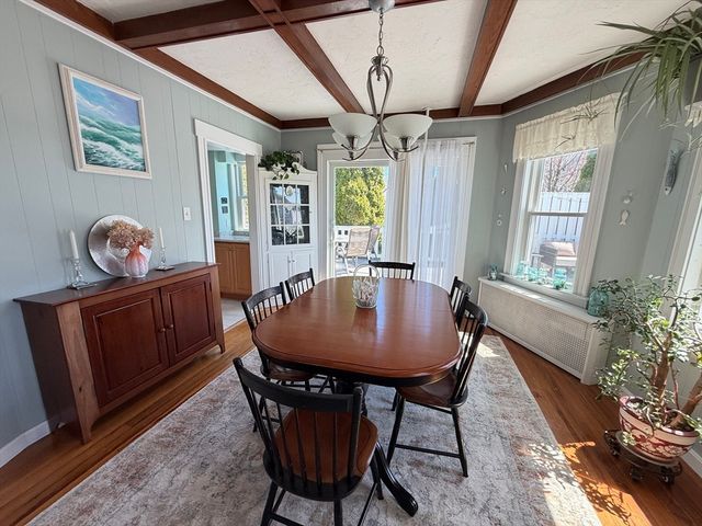 6 Old Colony Rd, Hull, MA 02045