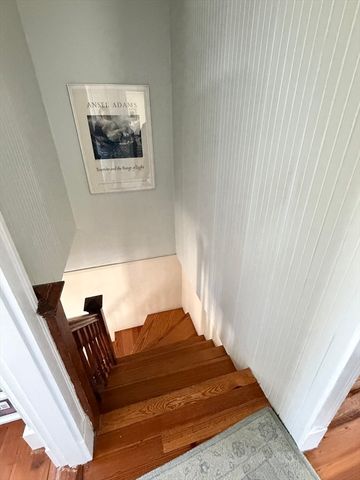 6 Old Colony Rd, Hull, MA 02045