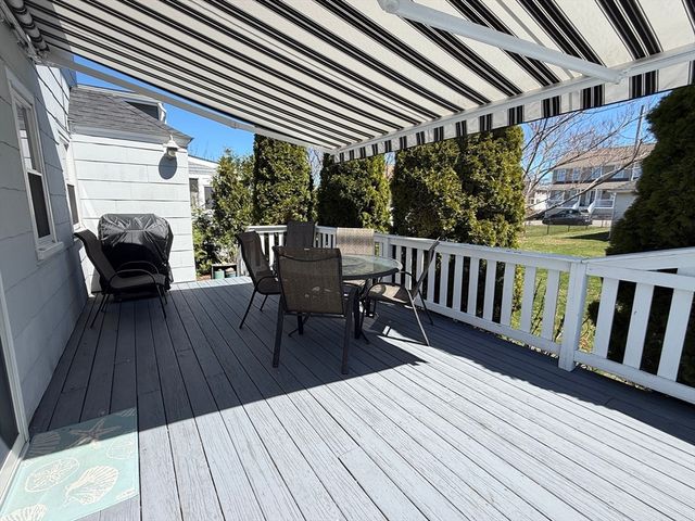 6 Old Colony Rd, Hull, MA 02045