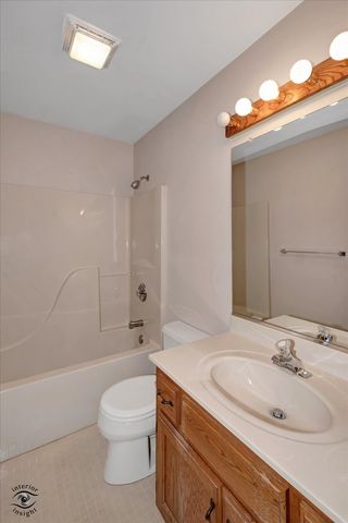 1343 Cannonball Trail, Yorkville, IL 60560