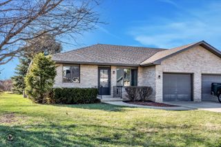 1343 Cannonball Trail, Yorkville, IL 60560