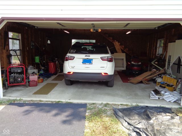 4021 E Park Avenue, Terre Haute, IN 47805
