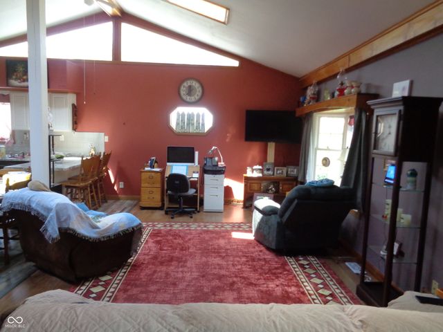 4021 E Park Avenue, Terre Haute, IN 47805