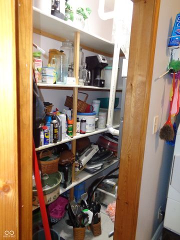 4021 E Park Avenue, Terre Haute, IN 47805