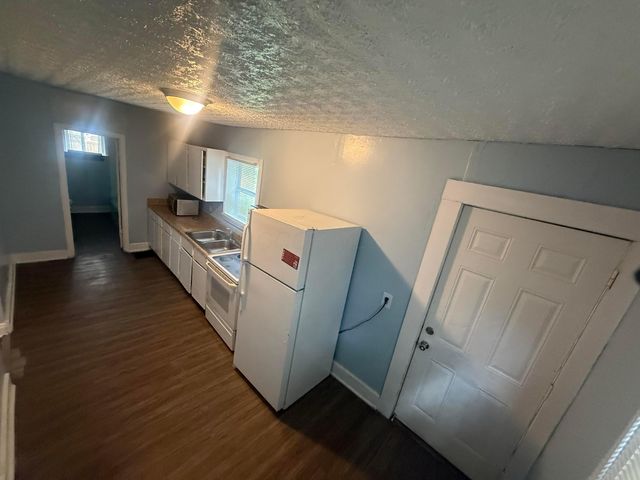 1856 Genessee Avenue, Columbus, OH 43211