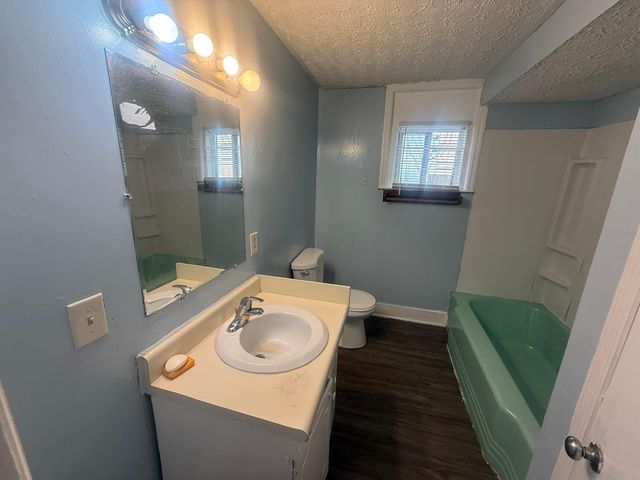 1856 Genessee Avenue, Columbus, OH 43211