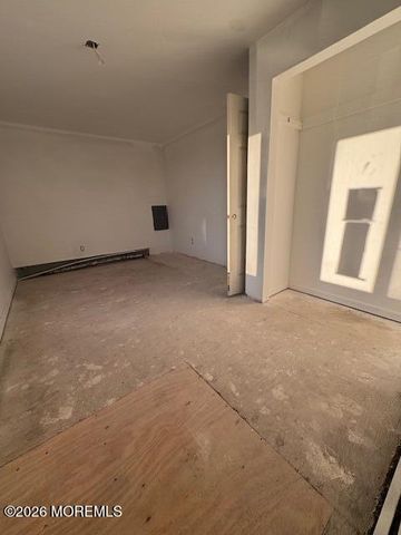 53 Navesink Avenue, North Middletown, NJ 07748