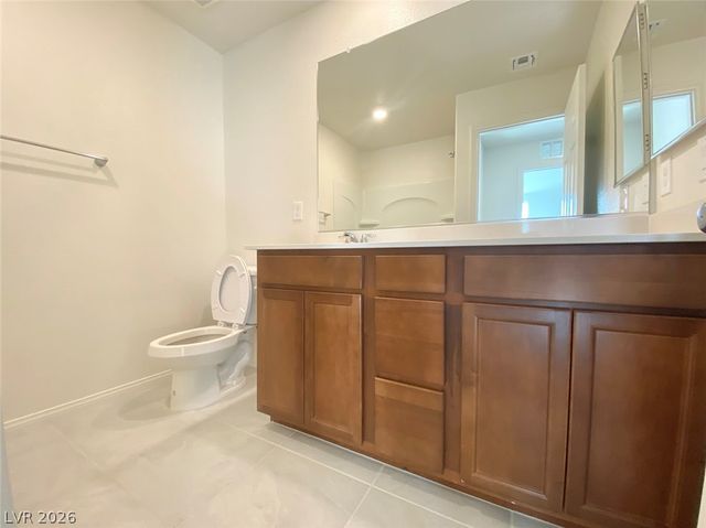 4570 Swimming Minnow Avenue, Las Vegas, NV 89141