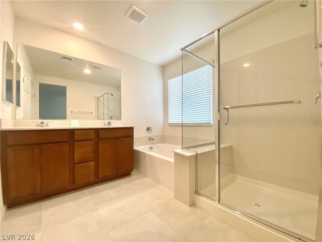 4570 Swimming Minnow Avenue, Las Vegas, NV 89141