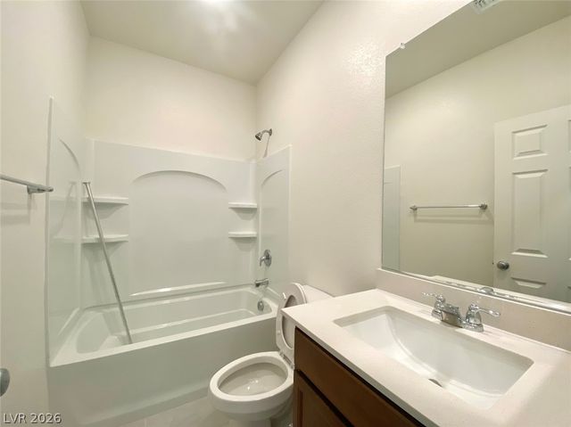 4570 Swimming Minnow Avenue, Las Vegas, NV 89141