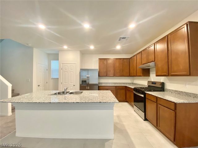 4570 Swimming Minnow Avenue, Las Vegas, NV 89141