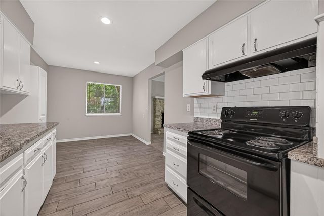 1715 Ramada Drive, Houston, TX 77062