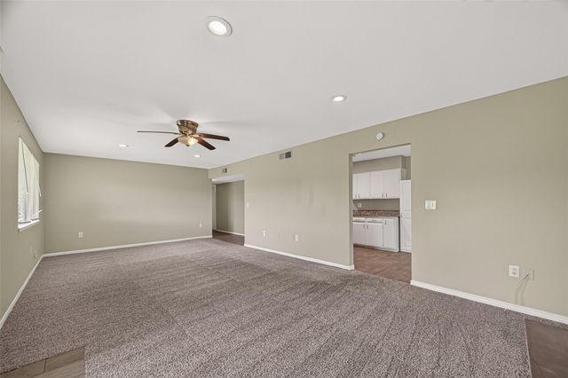 1715 Ramada Drive, Houston, TX 77062