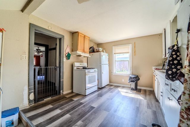 285 S Barrett Rd, Yuba City, CA 95991