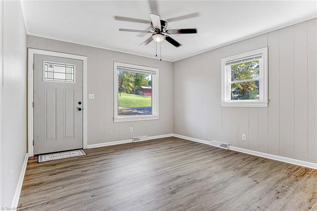 10 Grant Street, Lexington, NC 27292