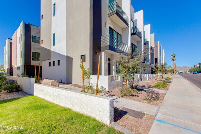 4220 N 32nd Street Unit 37, Phoenix, AZ 85018