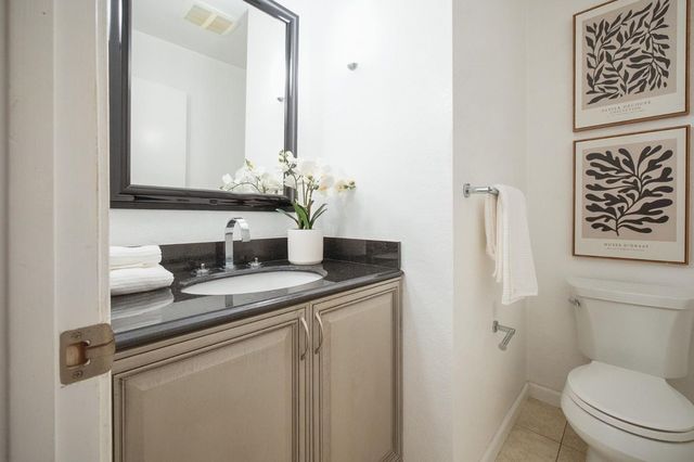 504 Ocean Avenue 4, Monterey, CA 93940