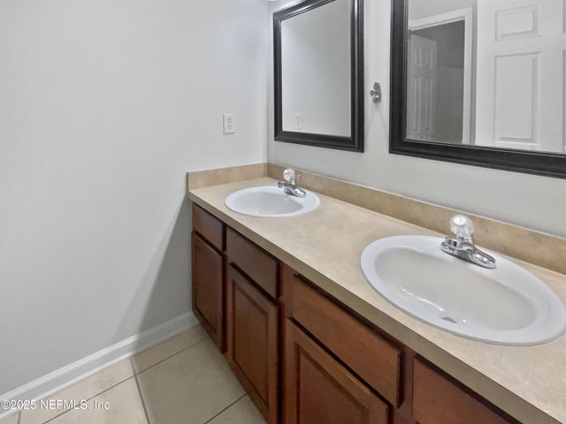 3583 OLD VILLAGE Drive, Orange Park, FL 32065