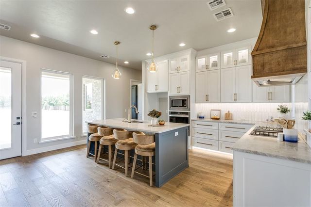 10701 Servon Drive, Oklahoma City, OK 73170