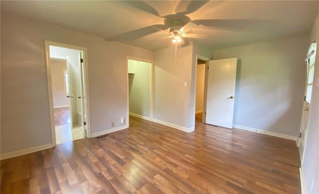197 Cooper Lake Road SE, Mableton, GA 30126