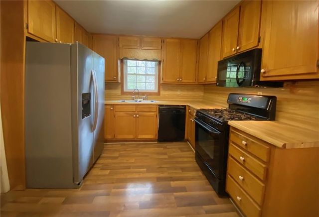 197 Cooper Lake Road SE, Mableton, GA 30126
