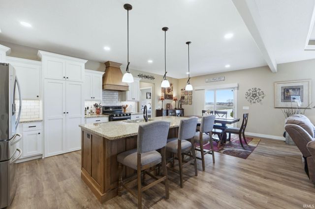 5696 Eider Trail, Fort Wayne, IN 46818