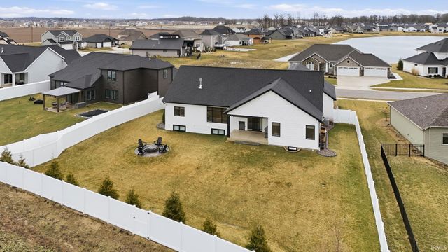 5696 Eider Trail, Fort Wayne, IN 46818