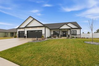 5696 Eider Trail, Fort Wayne, IN 46818