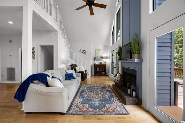 70 POINT CLEAR CV, Savannah, TN 38372