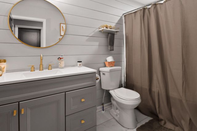 8606 W 132nd Place, Cedar Lake, IN 46303