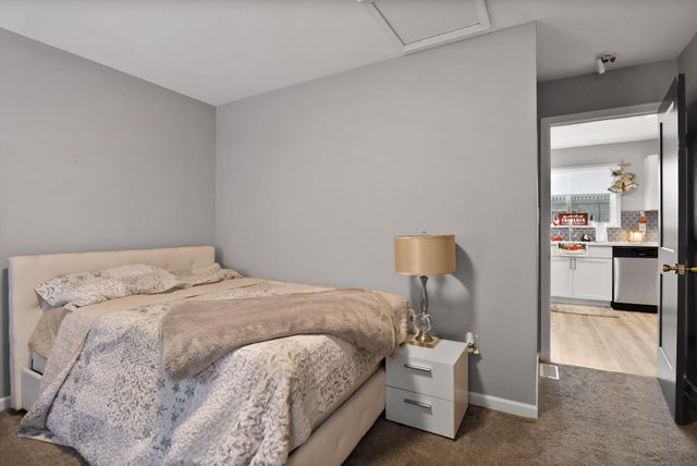 8606 W 132nd Place, Cedar Lake, IN 46303