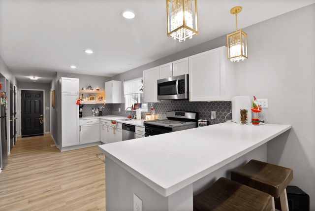 8606 W 132nd Place, Cedar Lake, IN 46303