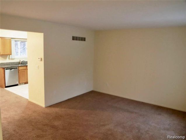 159 Coolidge Road, Birmingham, MI 48009