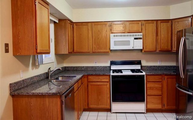 159 Coolidge Road, Birmingham, MI 48009