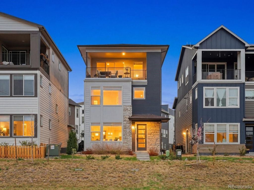 12294 W 56th Pl, Arvada, CO 80002