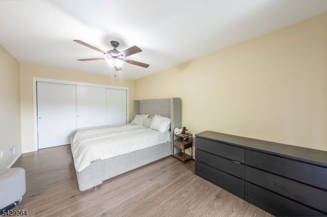 59 Taurus Dr, Hillsborough Twp., NJ 08844