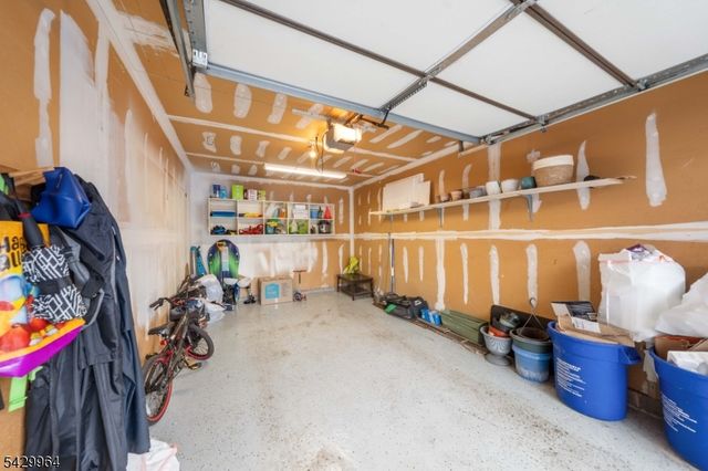 59 Taurus Dr, Hillsborough Twp., NJ 08844