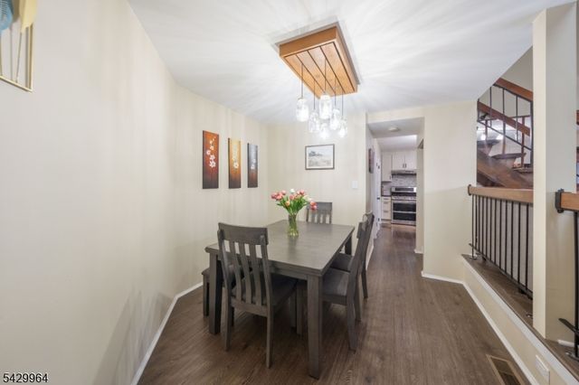 59 Taurus Dr, Hillsborough Twp., NJ 08844
