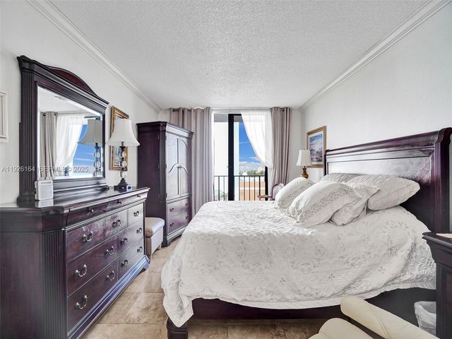 322 Buchanan St 610, Hollywood, FL 33019