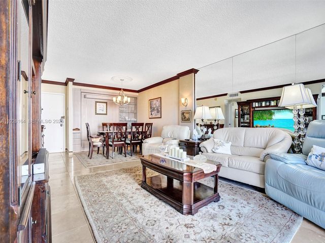 322 Buchanan St 610, Hollywood, FL 33019