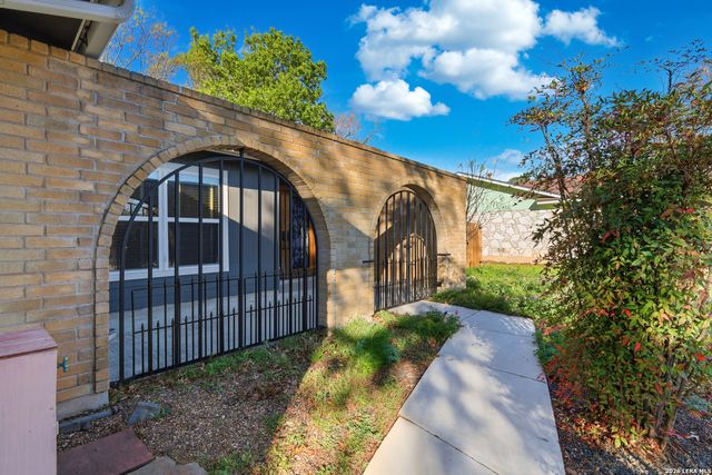 9123 Pitcairn, San Antonio, TX 78254