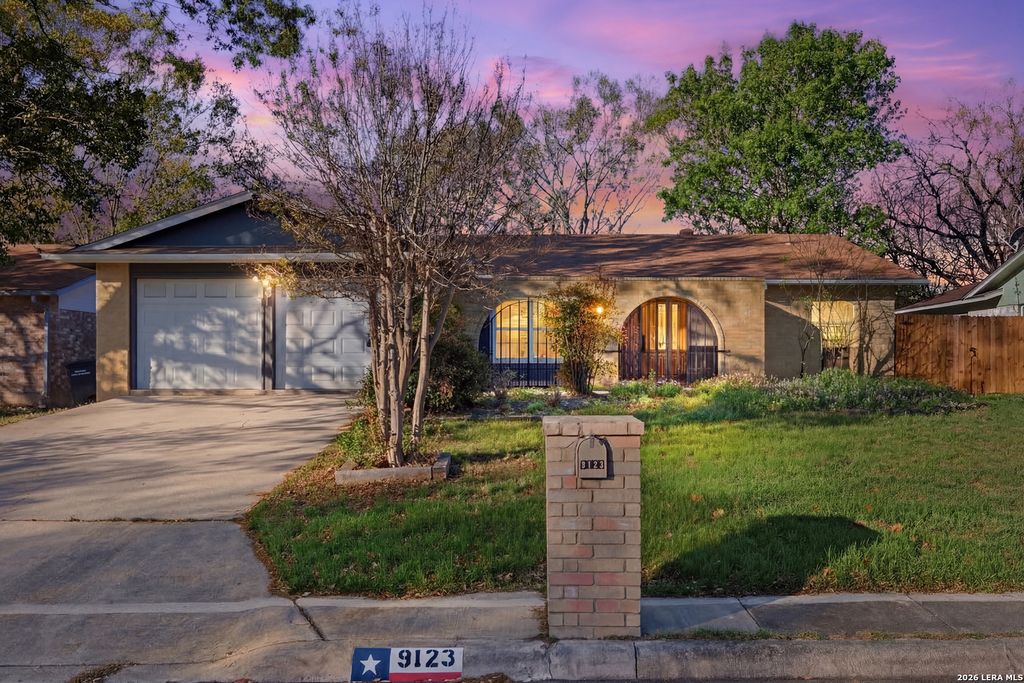 9123 Pitcairn, San Antonio, TX 78254