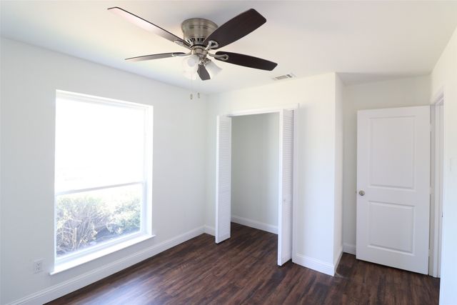 1701 Running River Road, Garland, TX 75044
