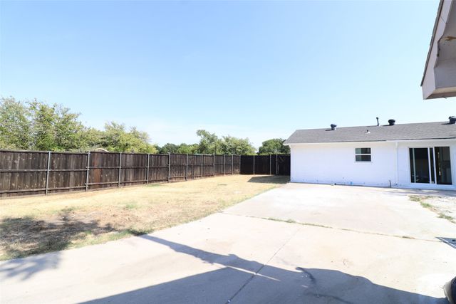 1701 Running River Road, Garland, TX 75044