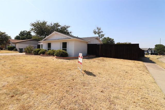 1701 Running River Road, Garland, TX 75044