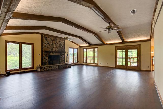 180 Old House Road, Hamilton, GA 31811