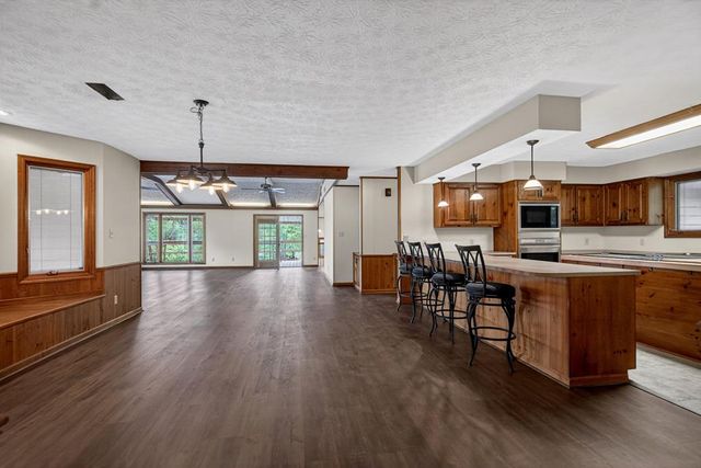 180 Old House Road, Hamilton, GA 31811